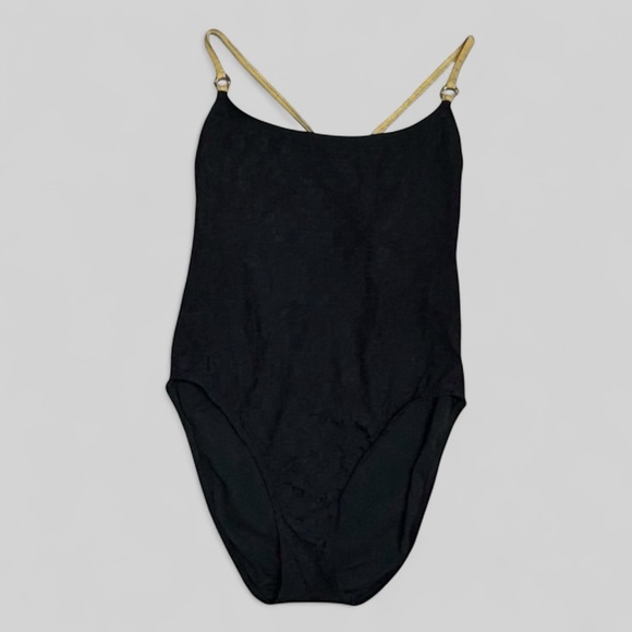 St. John Sport One Piece Swimsuit Black
Size 14 - Picture 1 of 6